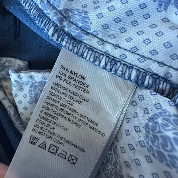 Tommy Bahama Mens 42 Lot 8-inch Shorts Chip Shot IslandZone Green Blue Red 8" - Picture 13 of 14